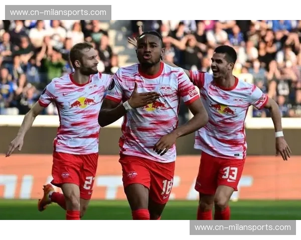 荣耀的残响与时代的狂飙：汉堡与莱比锡红牛的德意志灵魂之争